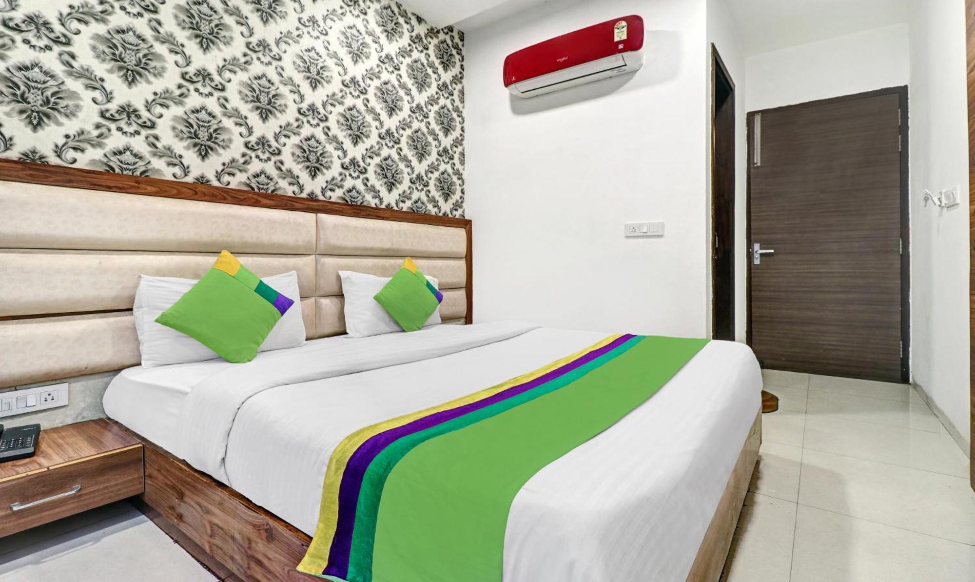 Itsy Hotels Unique - Near Railway Station Αμριτσάρ Εξωτερικό φωτογραφία